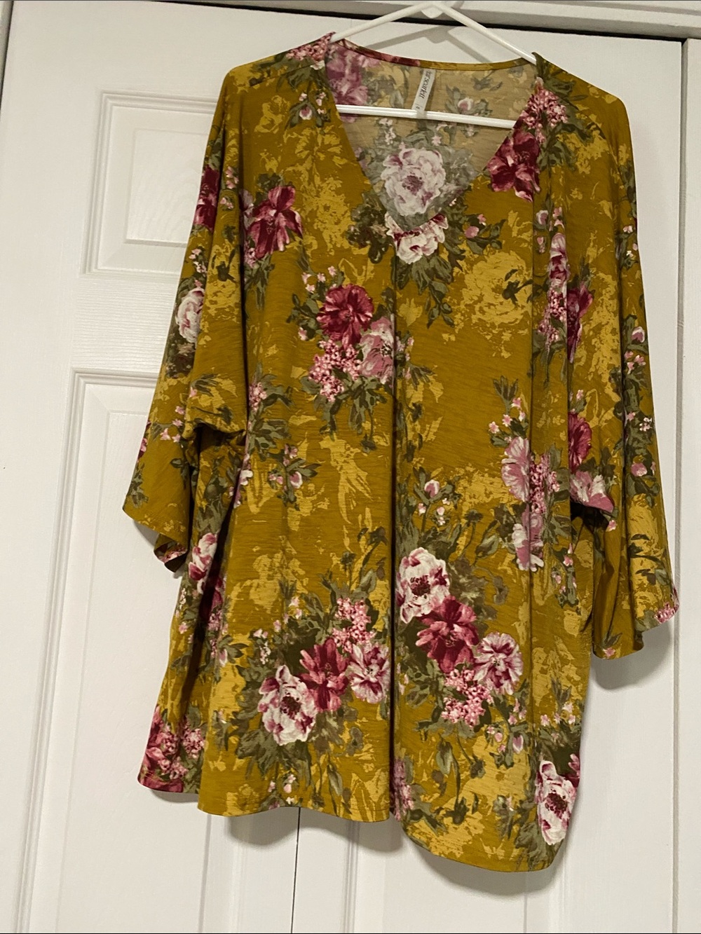 Floral V-Neck Tunic Top in Mustard with Pink Bloom Print.  New without tags.